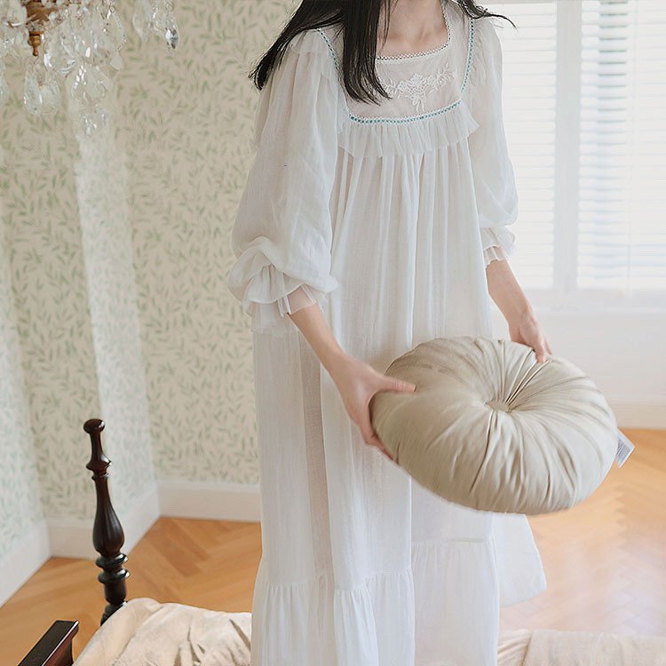 Princess Loungewear French Lace Vintage Long Sleeve Nightdress